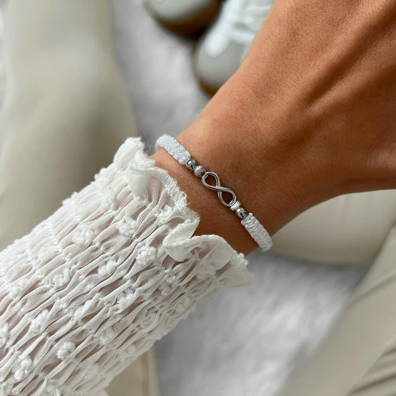Silver Infinity White Braided zapestnica