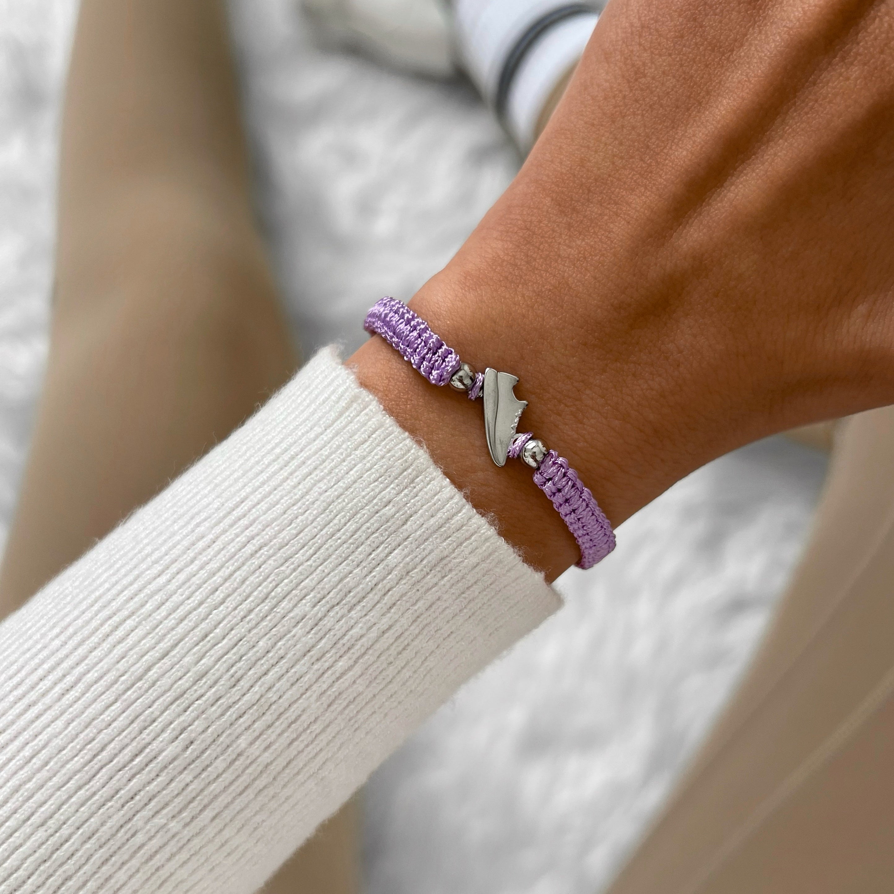 Silver Runner Lila Geflochtenes Armband