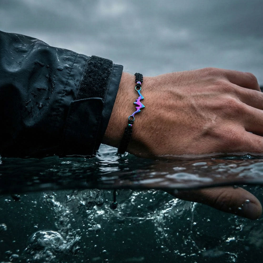 Universe Mountain Braided Bracciale
