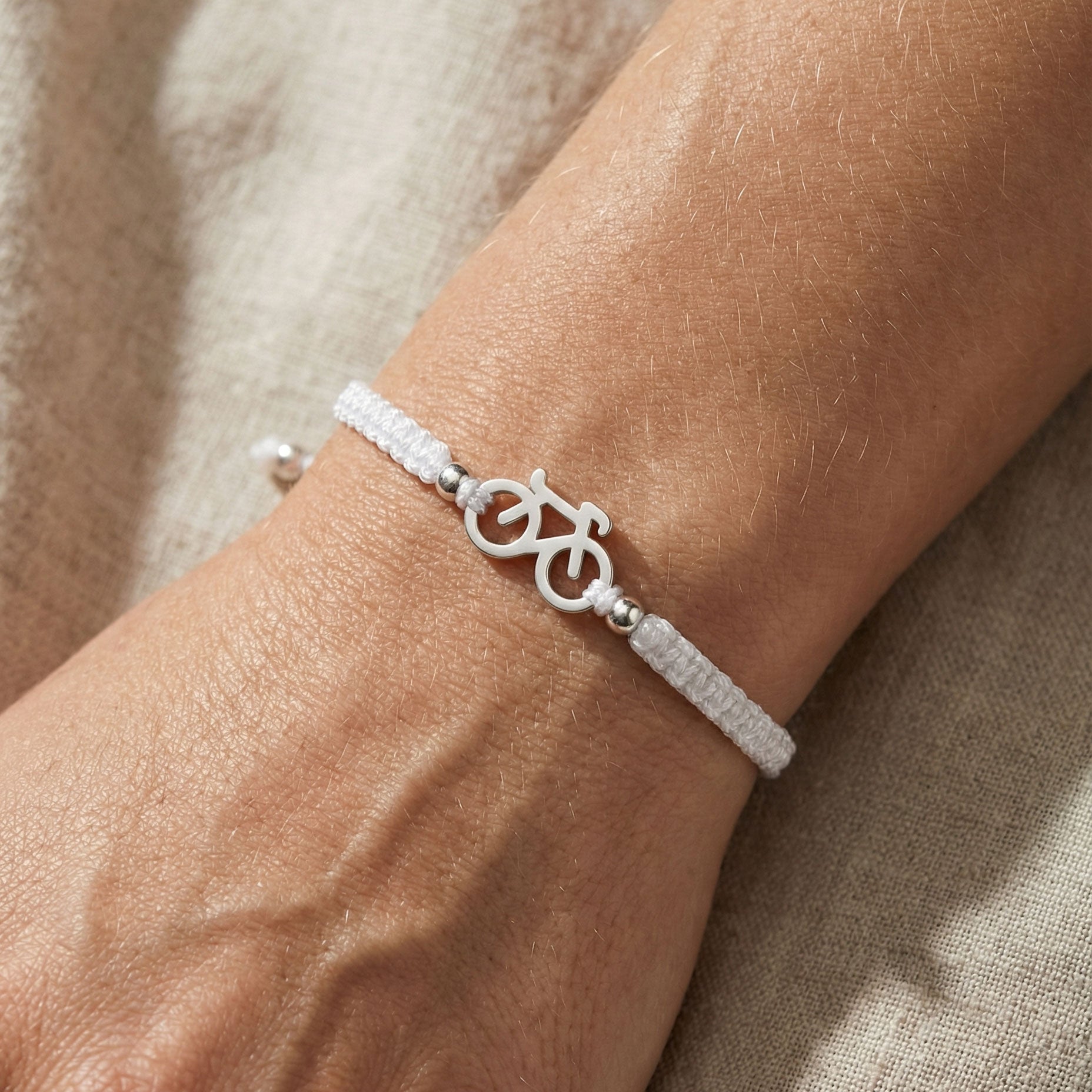 Silver  Bike White Braided Pulsera