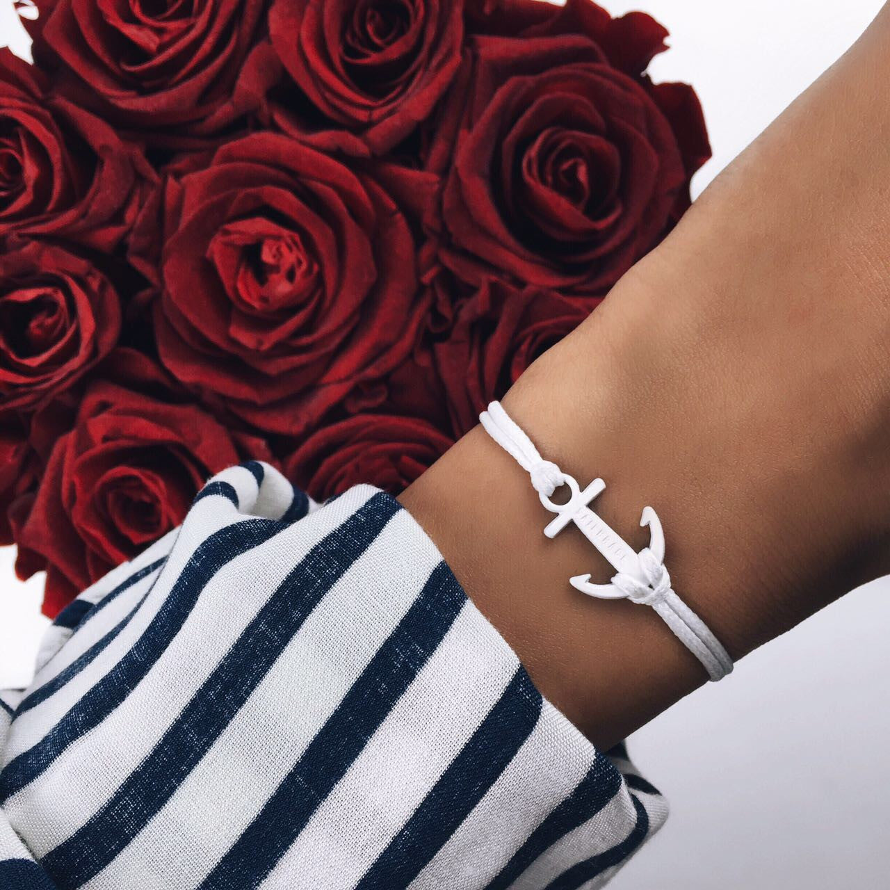White Venture Anchor Bracelet